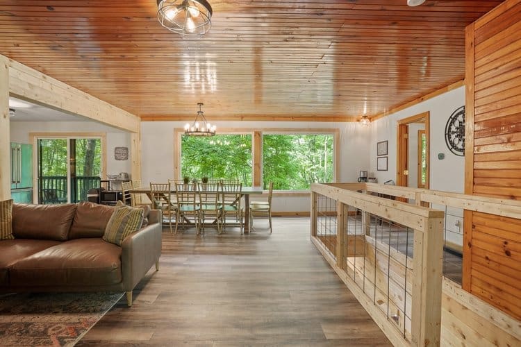 You will be welcomed to Notestone Cabin with a breathtaking view as you enter the home.